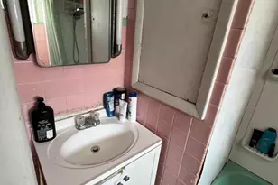 1154 Mercy St, Philadelphia, PA 19148 - Photo 6