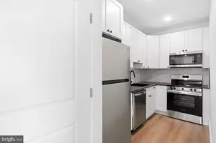 929 N 40th St, Philadelphia, PA 19104 - Photo 6