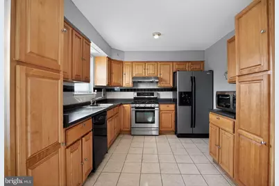 9860 Bonner Street, Philadelphia, PA 19115 - Photo 2