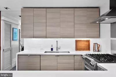 256 S 3rd Street, Philadelphia, PA 19106 - Photo 18