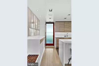 256 S 3rd Street, Philadelphia, PA 19106 - Photo 10