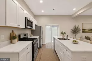 980 N Marshall St, Philadelphia, PA 19123 - Photo 2