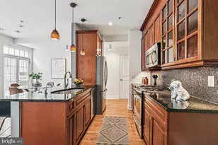 1221 Shackamaxon St, Philadelphia, PA 19125 - Photo 10