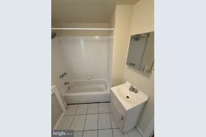 522 Pierce Street, Philadelphia, PA 19148 - Photo 2