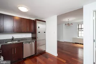 219 S 18th St, Philadelphia, PA 19103 - Photo 2