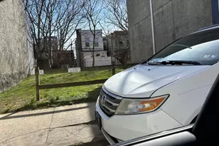 2610 Earp St, Philadelphia, PA 19146 - Photo 2