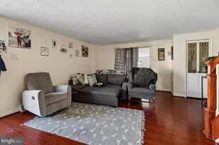 2842 Michael Rd, Philadelphia, PA 19152 - Photo 2