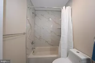 8212 Chelwynde Ave, Philadelphia, PA 19153 - Photo 30