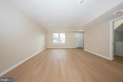 8212 Chelwynde Avenue, Philadelphia, PA 19153 - Photo 10