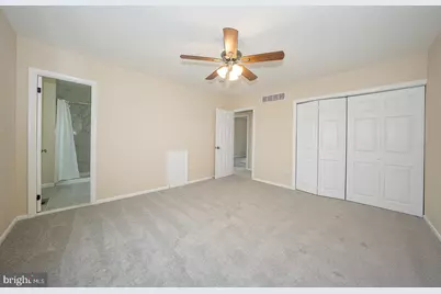 8212 Chelwynde Avenue, Philadelphia, PA 19153 - Photo 34