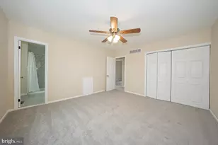 8212 Chelwynde Ave, Philadelphia, PA 19153 - Photo 34