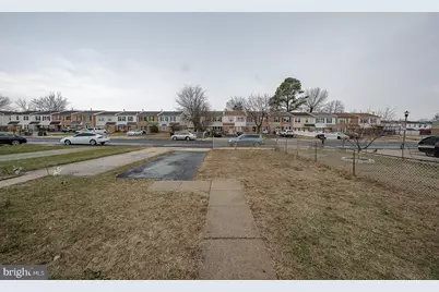 8212 Chelwynde Avenue, Philadelphia, PA 19153 - Photo 52