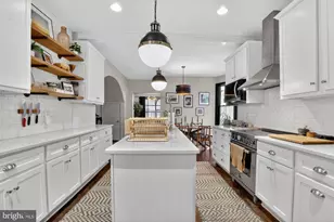 4315 Lauriston St, Philadelphia, PA 19128 - Photo 16