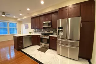 2548 S 2nd St, Philadelphia, PA 19148 - Photo 10