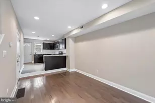 1748 S Mole St, Philadelphia, PA 19145 - Photo 8