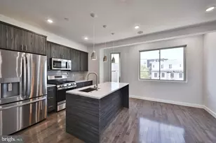 1939 N Darien St, Philadelphia, PA 19122 - Photo 4