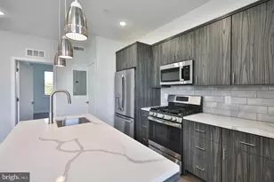 1939 N Darien St, Philadelphia, PA 19122 - Photo 4