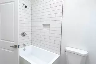 5709 Hoffman Ave, Philadelphia, PA 19143 - Photo 16