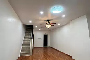 628 McClellan St, Philadelphia, PA 19148 - Photo 2