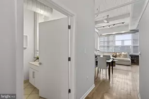 2200 Arch St, Philadelphia, PA 19103 - Photo 14