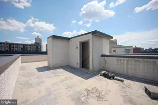 908 N Front St, Philadelphia, PA 19123 - Photo 30