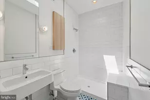 439 Mercy St, Philadelphia, PA 19148 - Photo 20