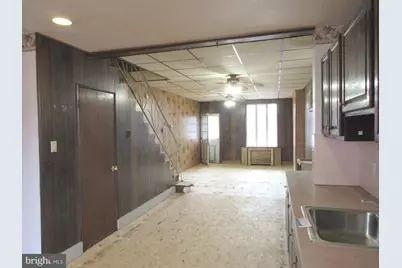 4472 E Thompson Street, Philadelphia, PA 19137 - Photo 2