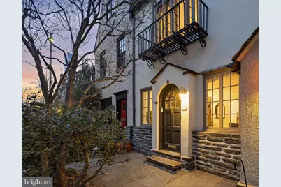 2139 Saint James Place, Philadelphia, PA 19103 - Photo 2