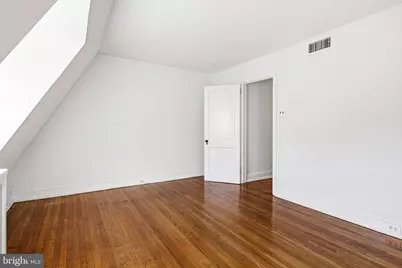 2139 Saint James Place, Philadelphia, PA 19103 - Photo 28