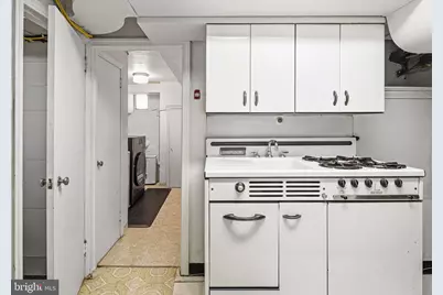 2139 Saint James Place, Philadelphia, PA 19103 - Photo 34