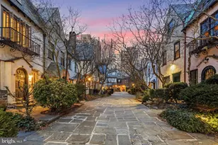 2139 St James Pl, Philadelphia, PA 19103 - Photo 4