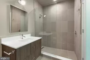 525 N 41st St, Philadelphia, PA 19104 - Photo 18