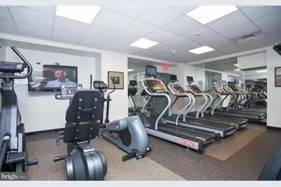 200 Locust Street #29A-N, Philadelphia, PA 19106 - Photo 44