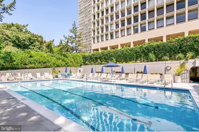 200 Locust Street #29A-N, Philadelphia, PA 19106 - Photo 32