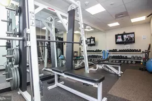 200 Locust St, Philadelphia, PA 19106 - Photo 46