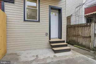 2018 W Boston St, Philadelphia, PA 19132 - Photo 32