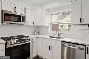 1015 Watkins St, Philadelphia, PA 19148 - Photo 14