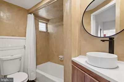 1015 Watkins Street, Philadelphia, PA 19148 - Photo 28