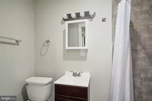 2408 W Thompson St, Philadelphia, PA 19121 - Photo 16