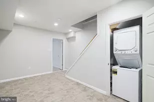 2408 W Thompson St, Philadelphia, PA 19121 - Photo 12