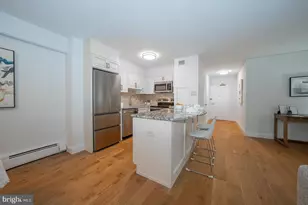 1900 John F Kennedy Blvd, Philadelphia, PA 19103 - Photo 4