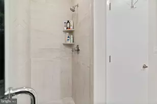 1743 E Moyamensing Ave, Philadelphia, PA 19148 - Photo 22