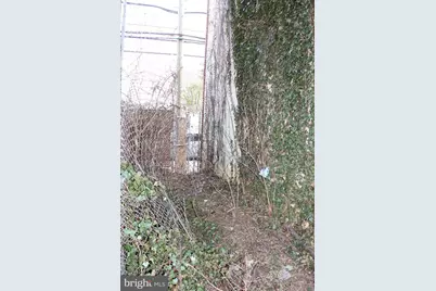 1602 W Thompson Street, Philadelphia, PA 19121 - Photo 10