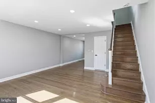 6208 Shelbourne St, Philadelphia, PA 19111 - Photo 4