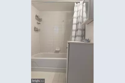 2107 Spring Garden Street #2F, Philadelphia, PA 19130 - Photo 4