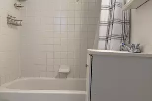 2107 Spring Garden St, Philadelphia, PA 19130 - Photo 4