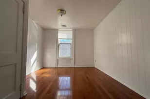 2107 Spring Garden St, Philadelphia, PA 19130 - Photo 1