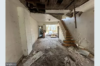 1527 S Etting Street, Philadelphia, PA 19146 - Photo 2