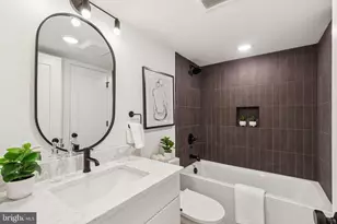 610 N Brenna Walk, Philadelphia, PA 19123 - Photo 38