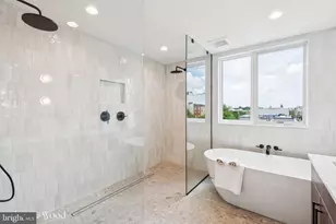 610 N Brenna Walk, Philadelphia, PA 19123 - Photo 48